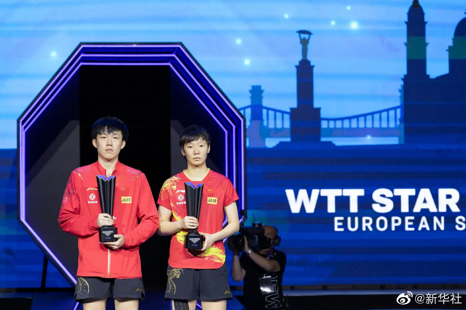 Wang Chuqin and Wang Manyu claimed mixed doubles title at WTT Star Contender Budapest 2022